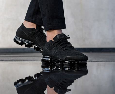 nike vapormax triple black fake|vapormax 2021 triple black.